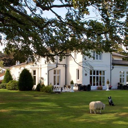Wrexham Llyndir Hall Hotel, BW Signature Collection Chester Bagian luar foto