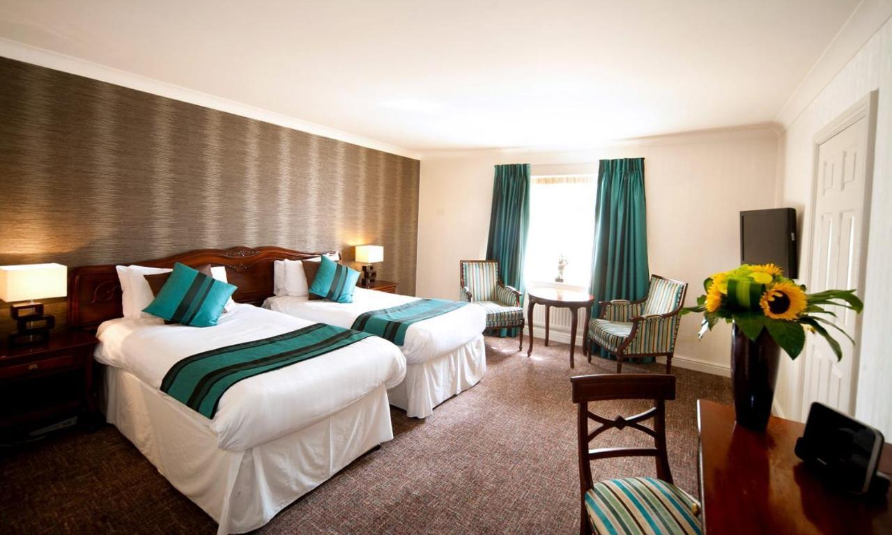 Wrexham Llyndir Hall Hotel, BW Signature Collection Chester Bagian luar foto