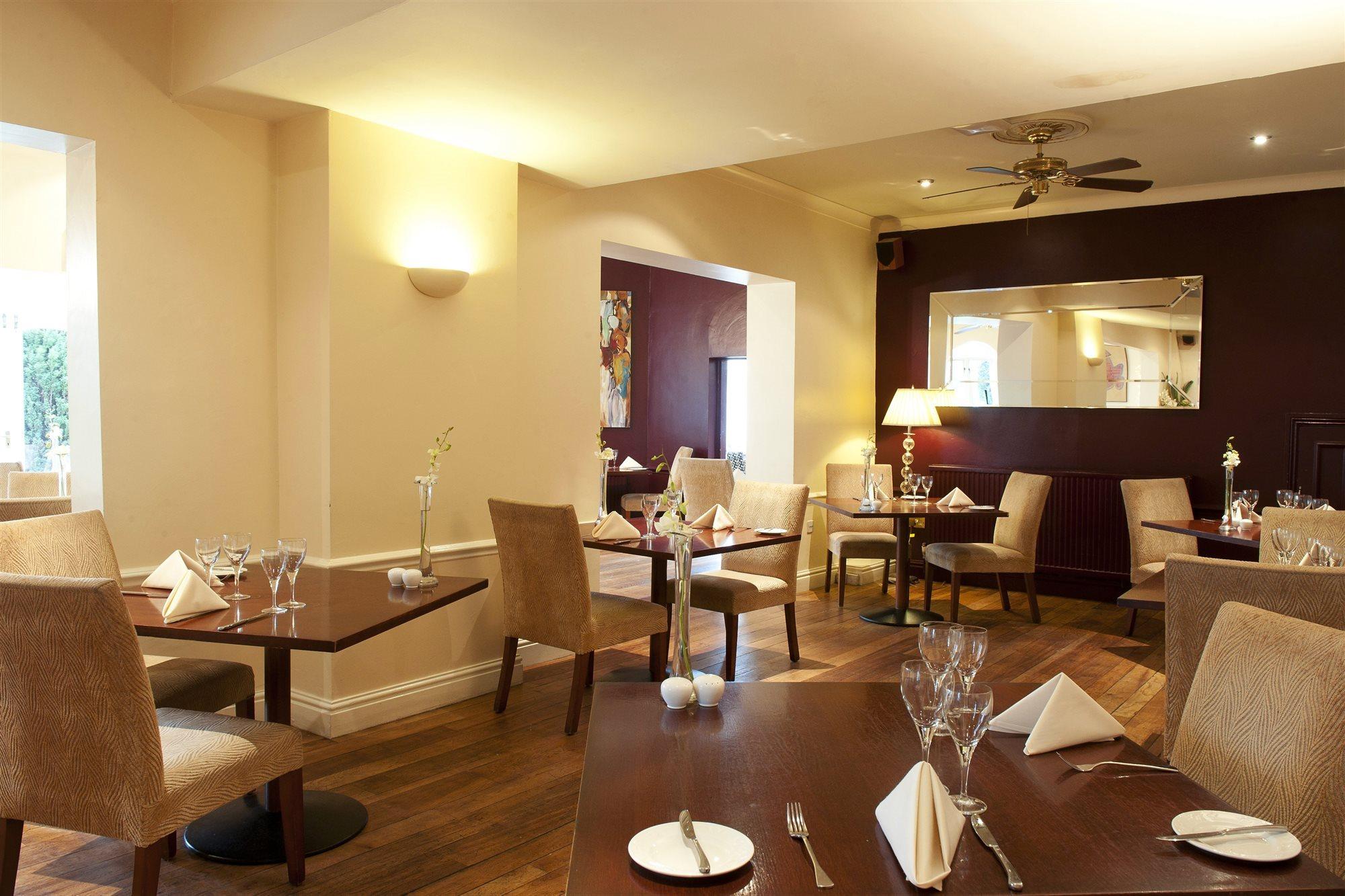 Wrexham Llyndir Hall Hotel, BW Signature Collection Chester Bagian luar foto