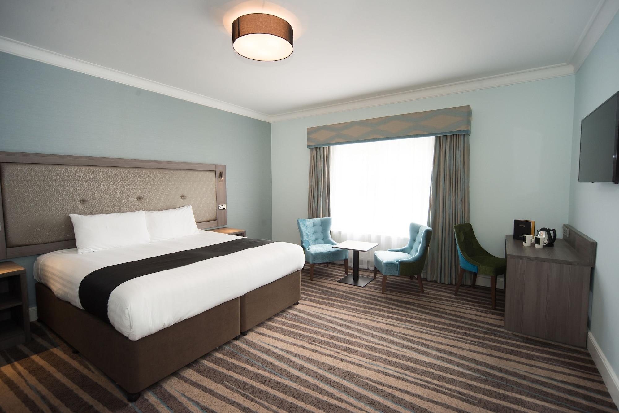 Wrexham Llyndir Hall Hotel, BW Signature Collection Chester Bagian luar foto