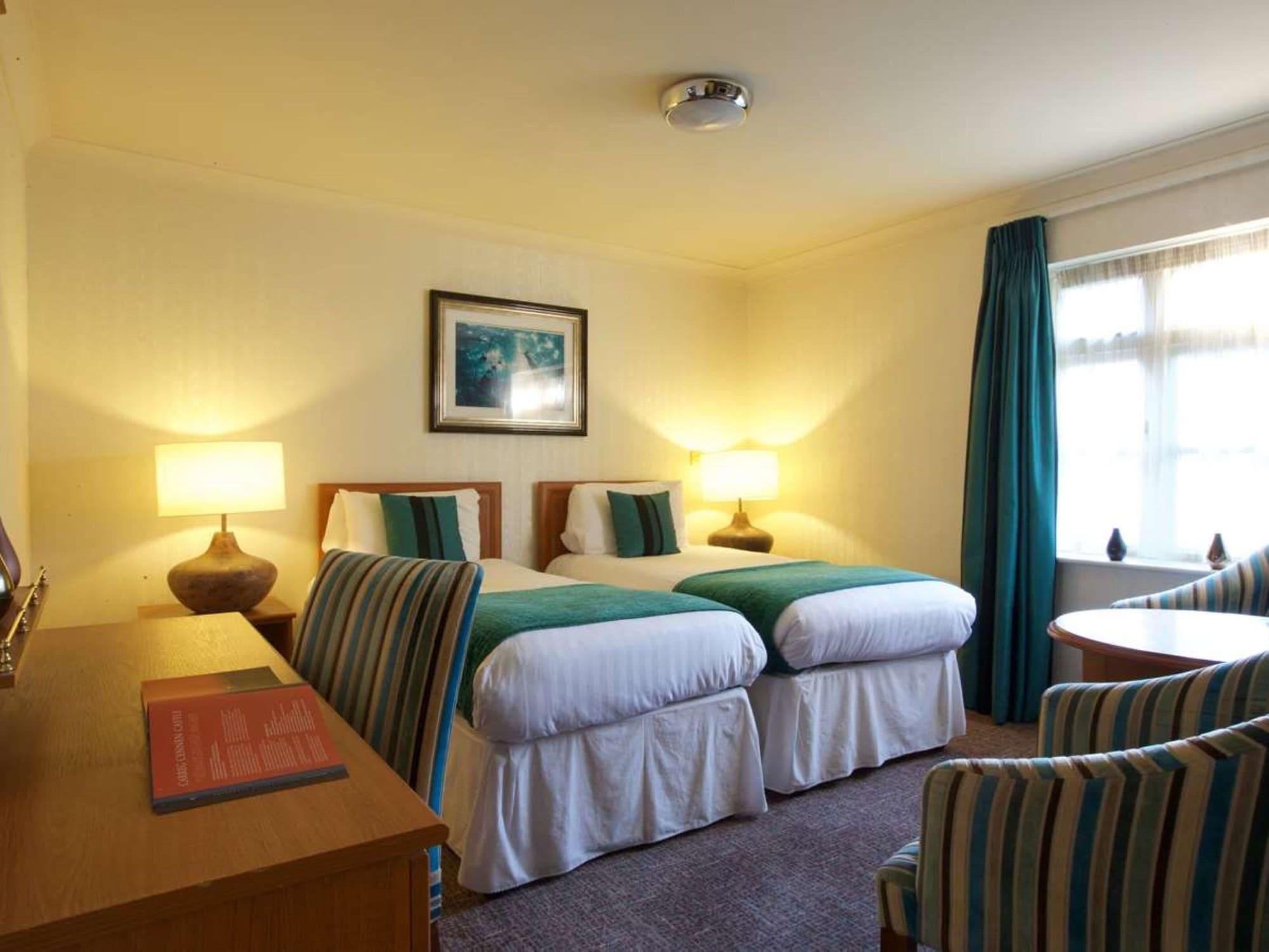 Wrexham Llyndir Hall Hotel, BW Signature Collection Chester Bagian luar foto