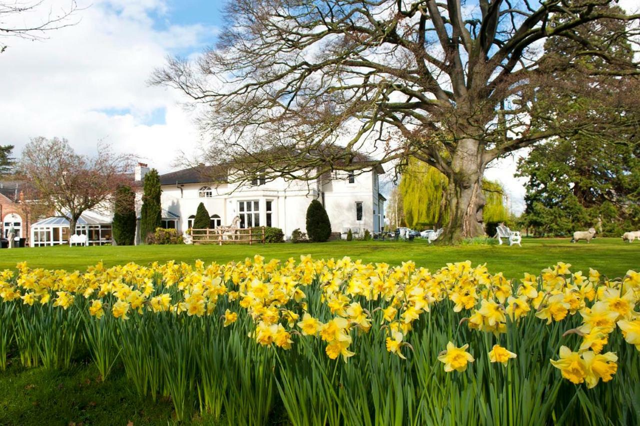 Wrexham Llyndir Hall Hotel, BW Signature Collection Chester Bagian luar foto