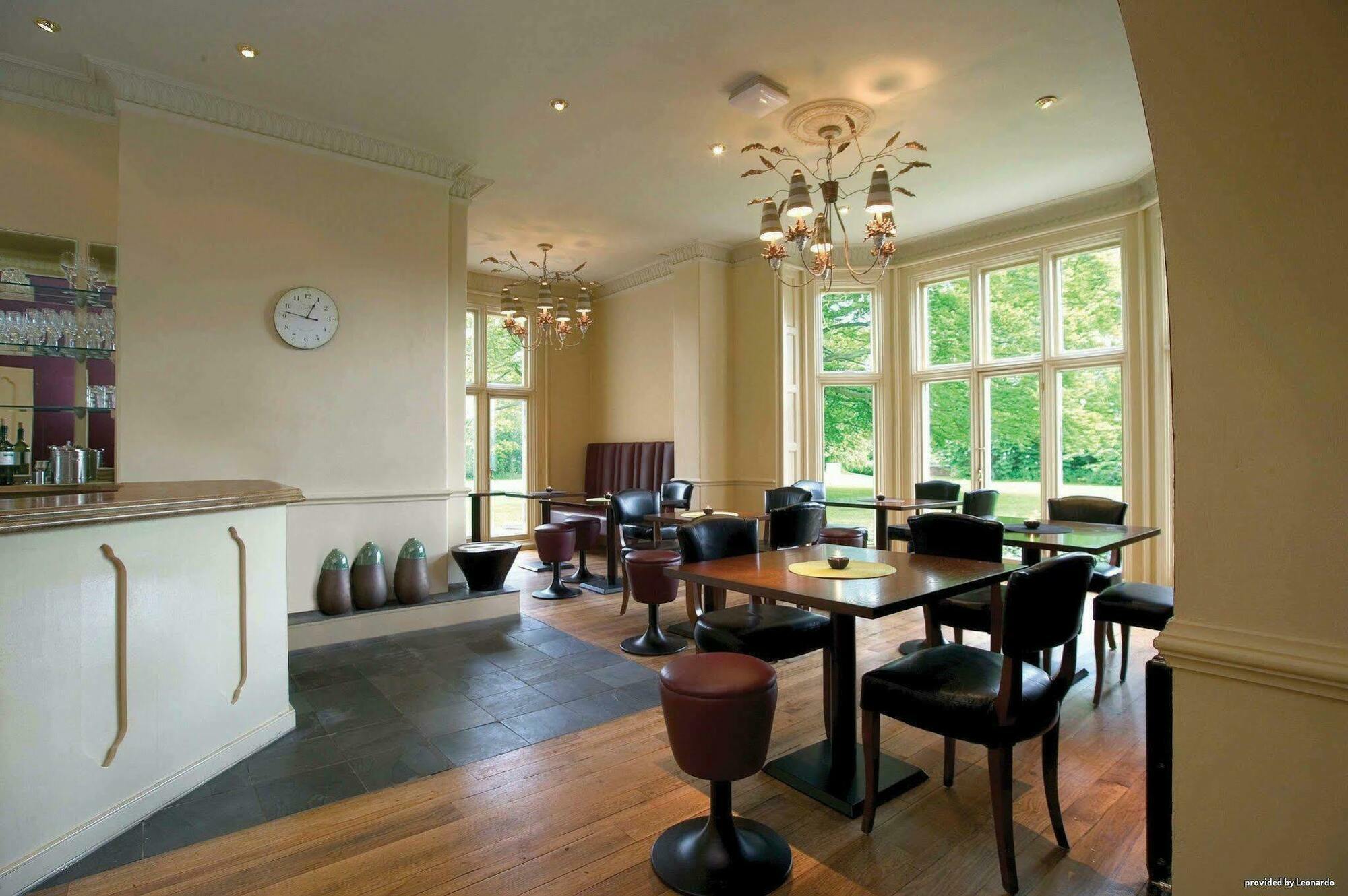 Wrexham Llyndir Hall Hotel, BW Signature Collection Chester Restoran foto